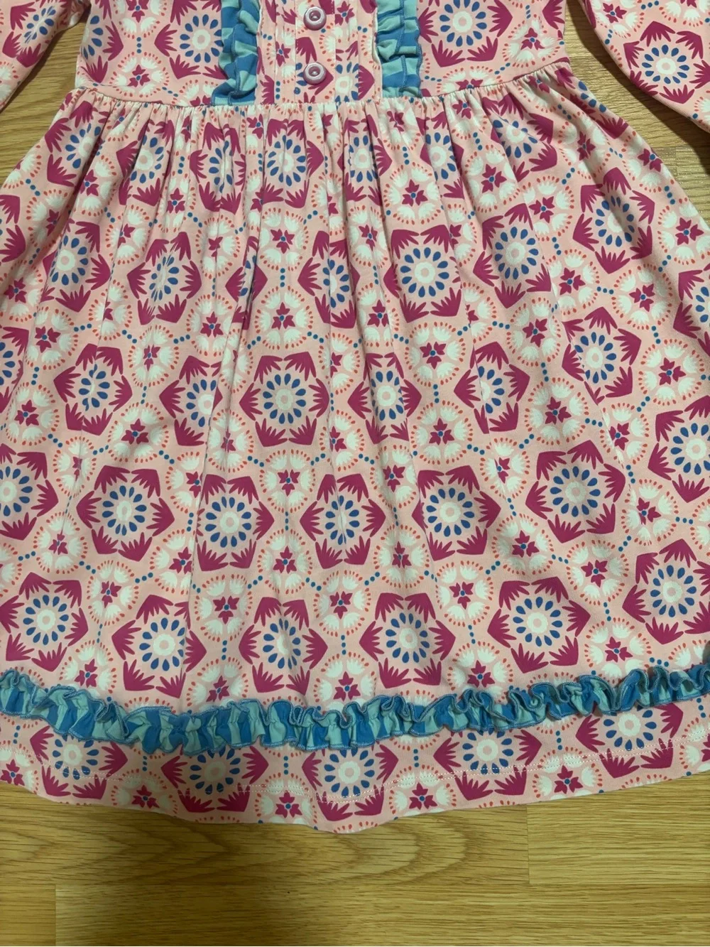 “Wildflower” dress size 8 in great condition